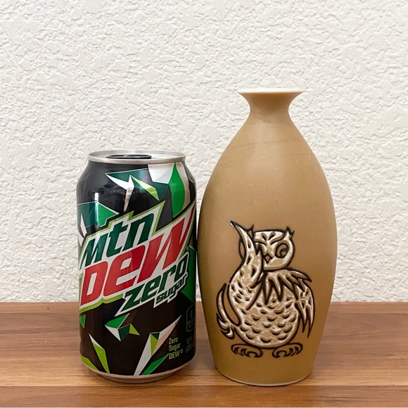 Vintage ENESCO Japan Imports Mid Century Modern Handpainted Owl 6” Bud Vase - Picture 5 of 13